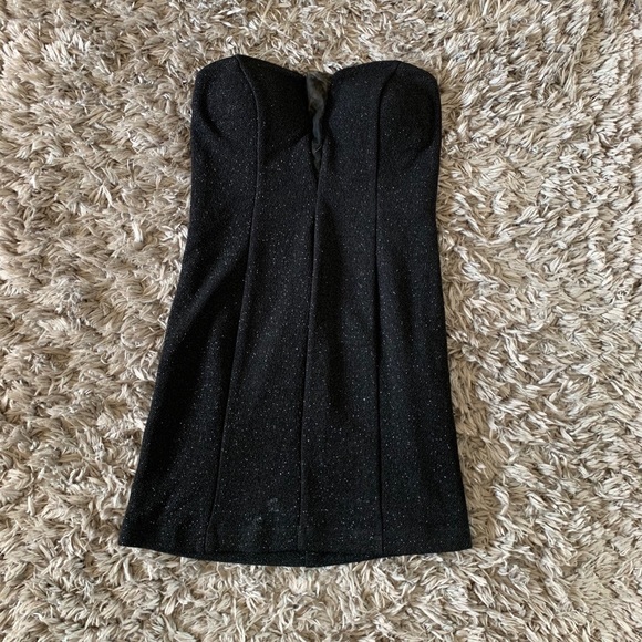 BLACK DRESS - Picture 1 of 1